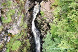 Falls of Measach - Der Wasserfall stürzt 46 Meter in die Tiefe ...
