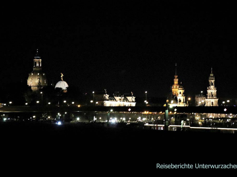 Dresden bei Nacht hat seinen eigenen Reiz ...