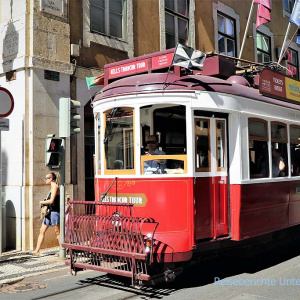 Lissabon ist bekannt für seine Straßenbahnen ...